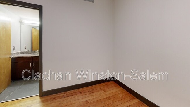 Photo - 101 E. Sixth St. Unidad 509