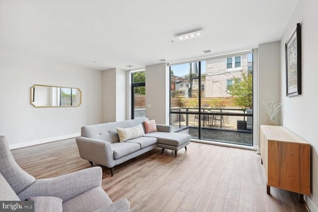 Photo - 1628 11th St NW Unit 108