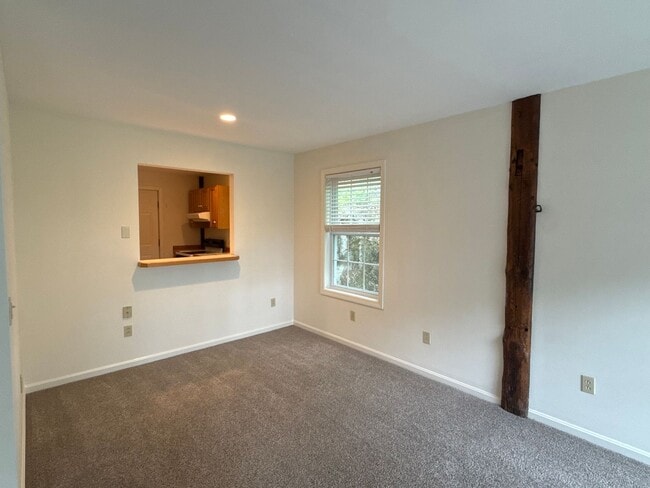 Photo - 109 Main St