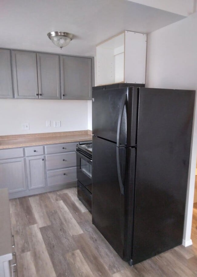 Photo - Cute & Cozy Tiny Home ** In Cordes Lakes!**