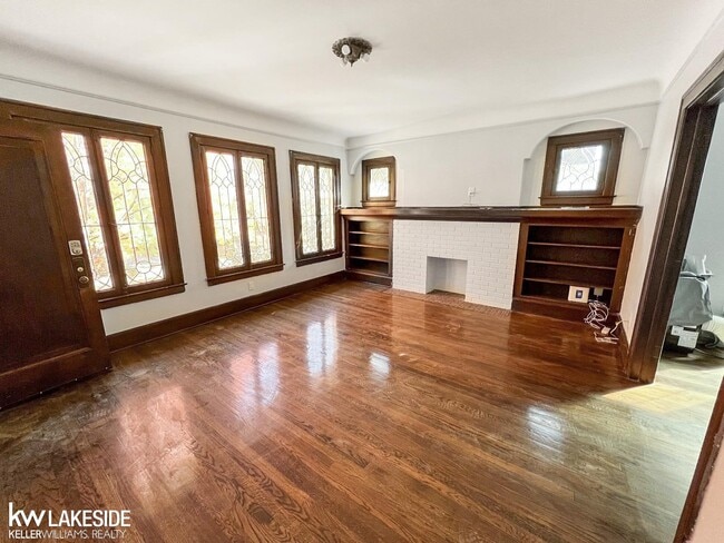 Photo - 645 Neff Rd