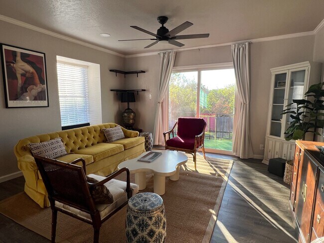 Photo - 168 Barilla Pl Unit 202