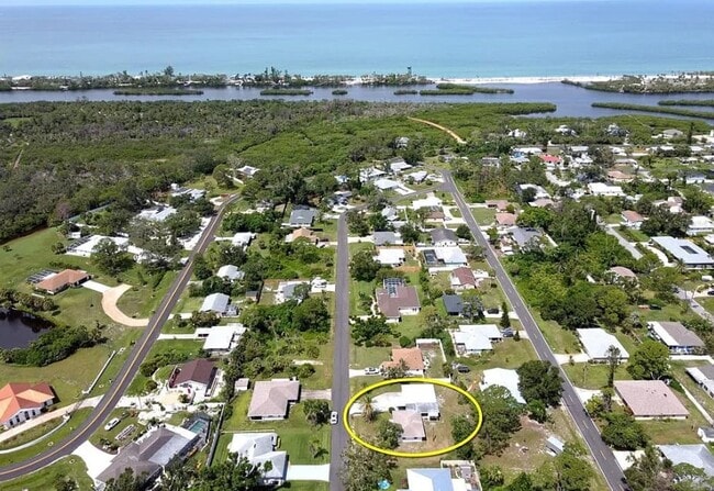 Photo - 1432 Poinciana Rd