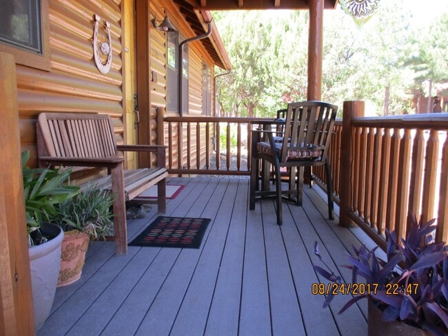 Photo - 1561 Mustang Run