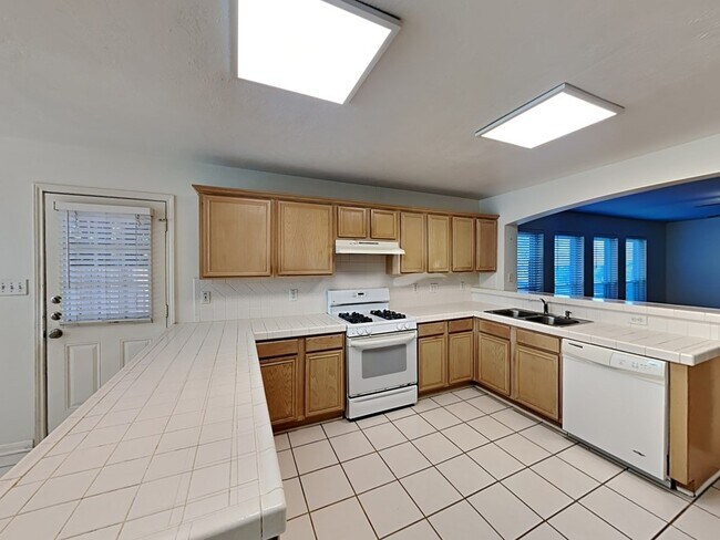 Photo - 31442 Camden Village Dr