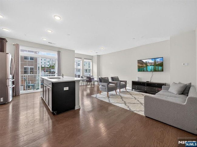 Building Photo - 112 Wesmont Drive Rental