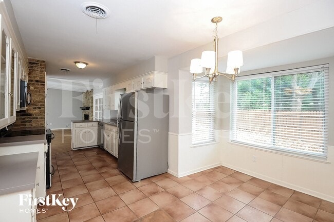 Photo - 3817 Wren Ave