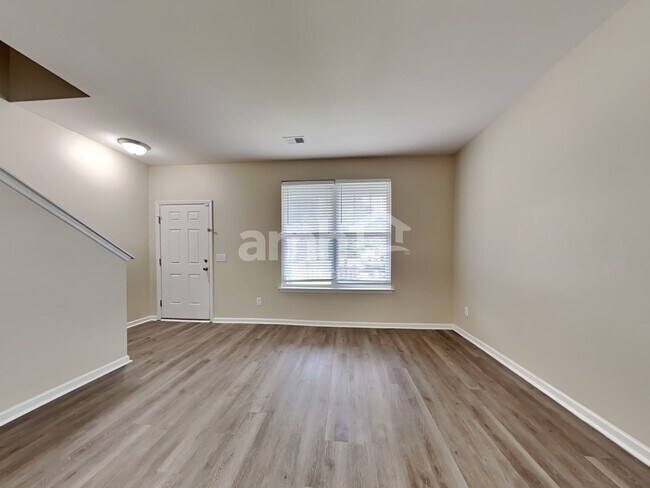 204 Short Woods Ct