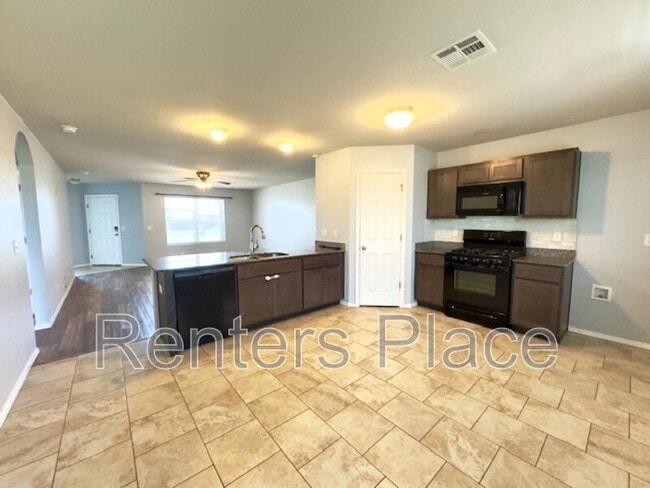 Photo - 1228 E Toledo St