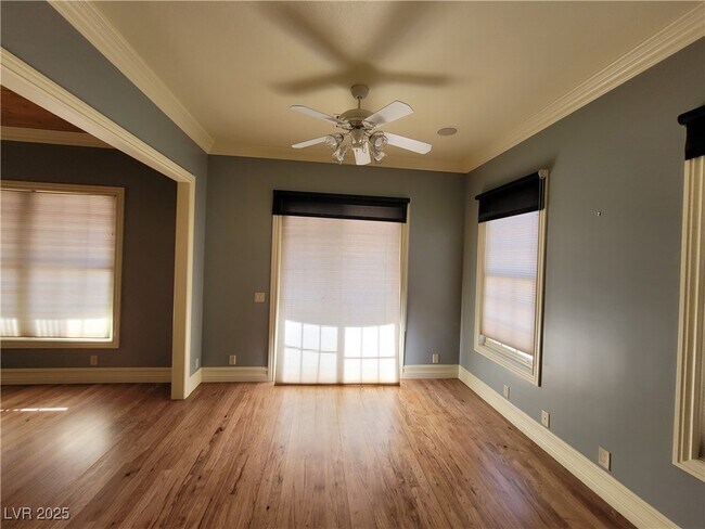 Photo - 5110 N Valadez St