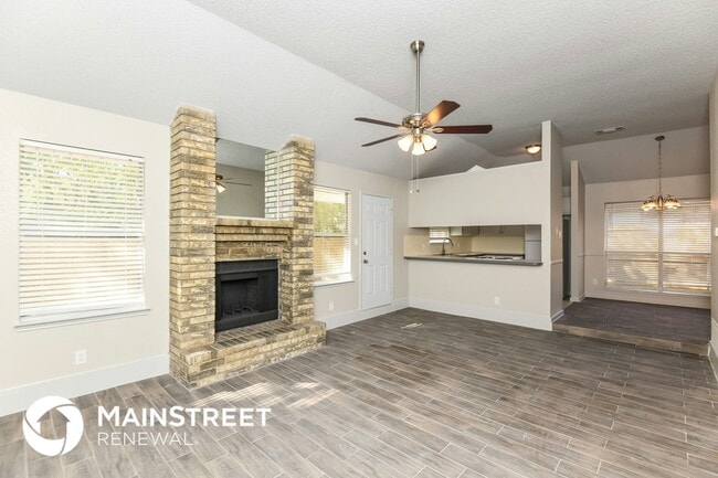 Photo - 914 Pierce Arrow Dr