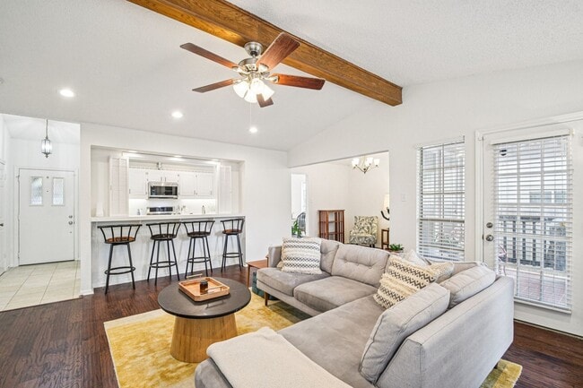 Photo - Hill Country Charm Meets City Convenience / 3 miles to Domain / One story / Covered Patio / Refri...