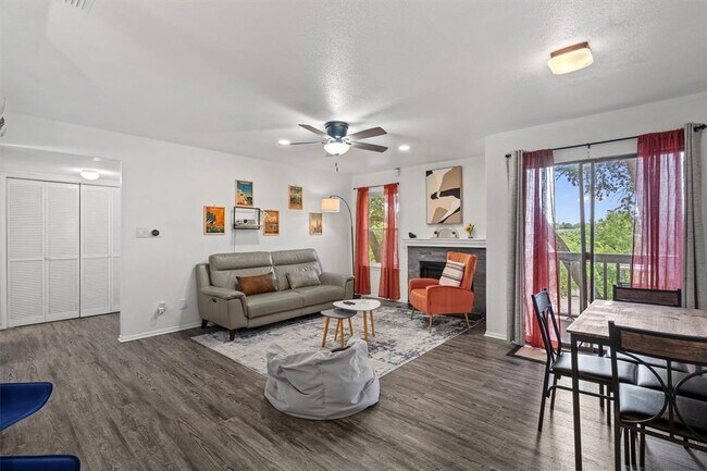 Photo - 4500 E Oltorf St Unit D-410