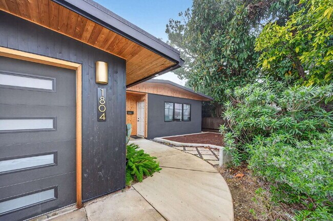 Photo - Not your average Davis rental.