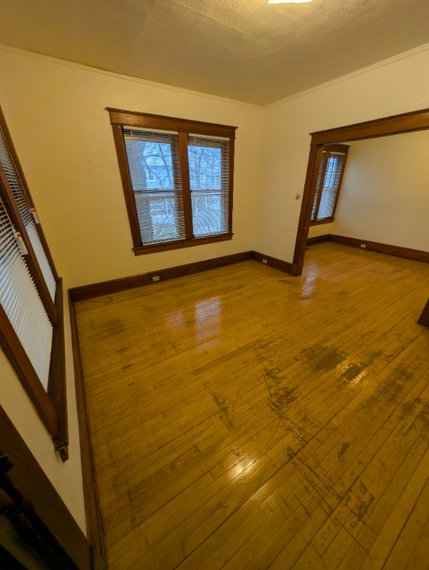 Photo - 928 E Grand Ave