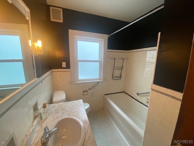 Photo - 27 Henley Rd