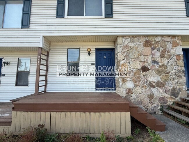 Photo - 10417 Victoria Dr Unit #C
