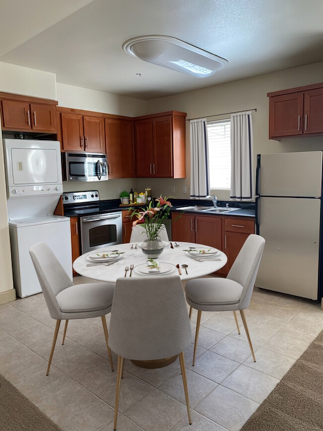 Photo - St. Anton Building Apartments