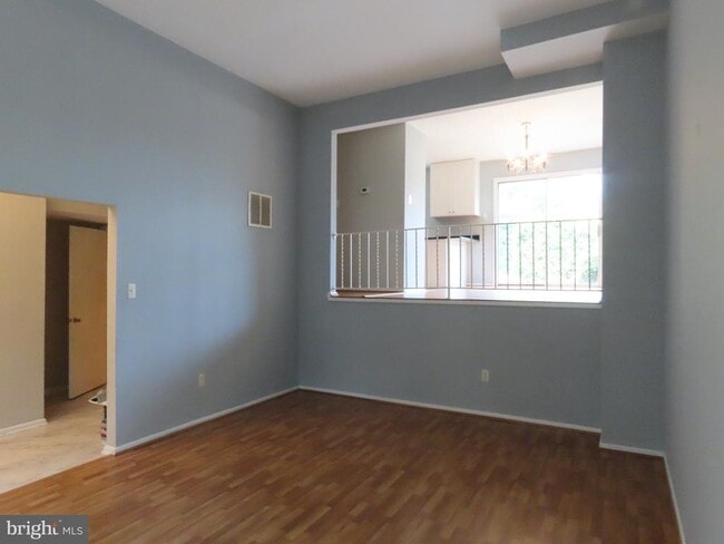 Photo - 624 Northcliffe Dr