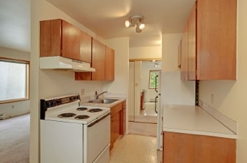 Typical Kitchen - 424 Summit