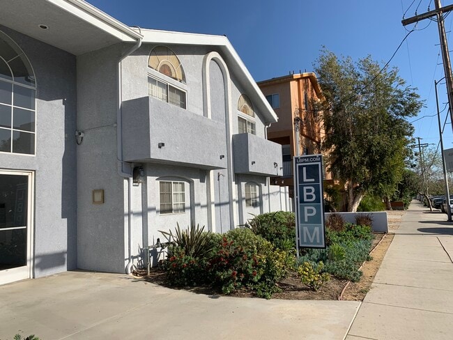 Building Photo - 9660 Sepulveda Blvd Rental