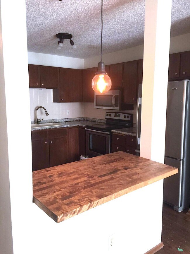 Photo - 121 S Washington Ave