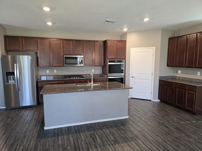 Photo - 4412 S Sunrise Bluff Way