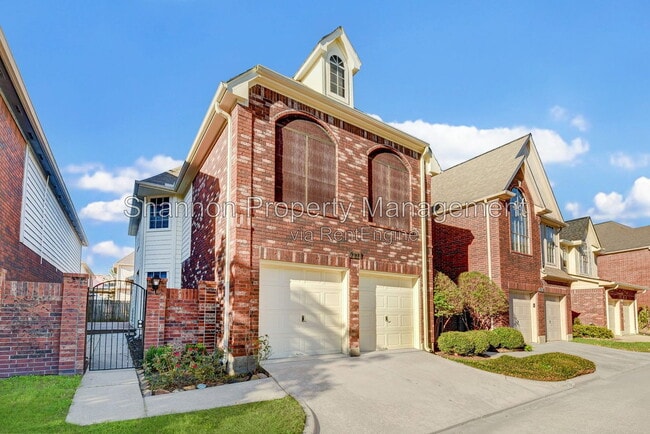 5811 White Hart Run