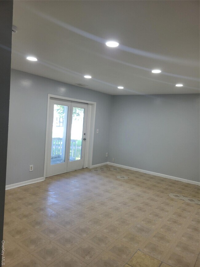 Photo - 240 Schutt Rd Apartment Unit 1B