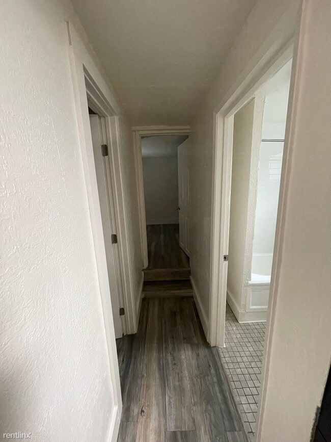 Photo - 3 br, 1 bath Duplex - 1737 14th St Lower