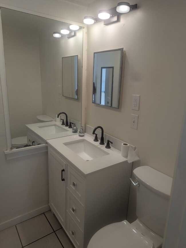 Photo - 1244 Woodlawn Ter Unit 1244 woodlawn rear