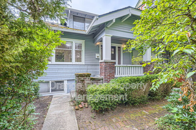 Building Photo - 910 N I St Unit Main Rental