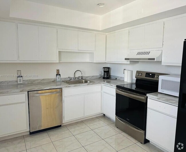 Building Photo - 4500 Gefion Ct Unit 304 Rental