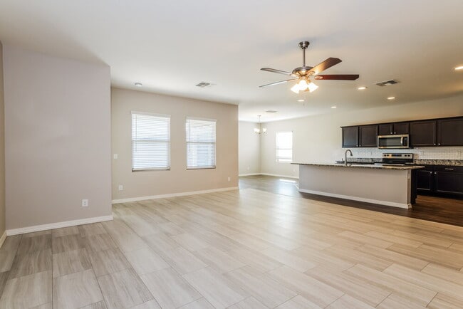 Photo - 37317 W Bello Ln