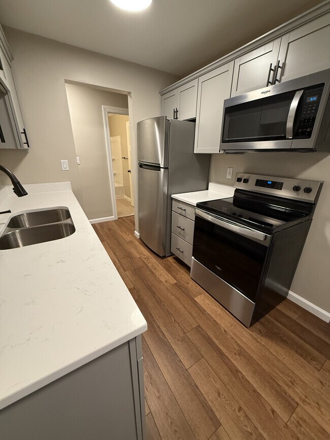 Photo - 1022 Manvel St