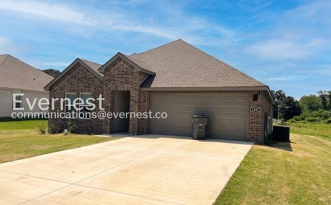 Photo - 1607 Ridgefield Cir