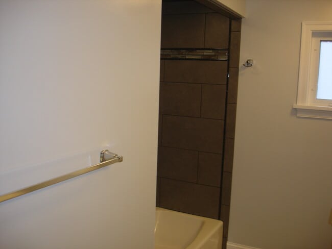 Photo - 4Plex - 1104 Unit 4