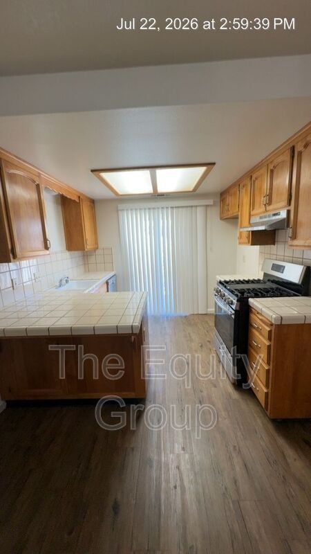 Photo - 1330 S Rossmoor St