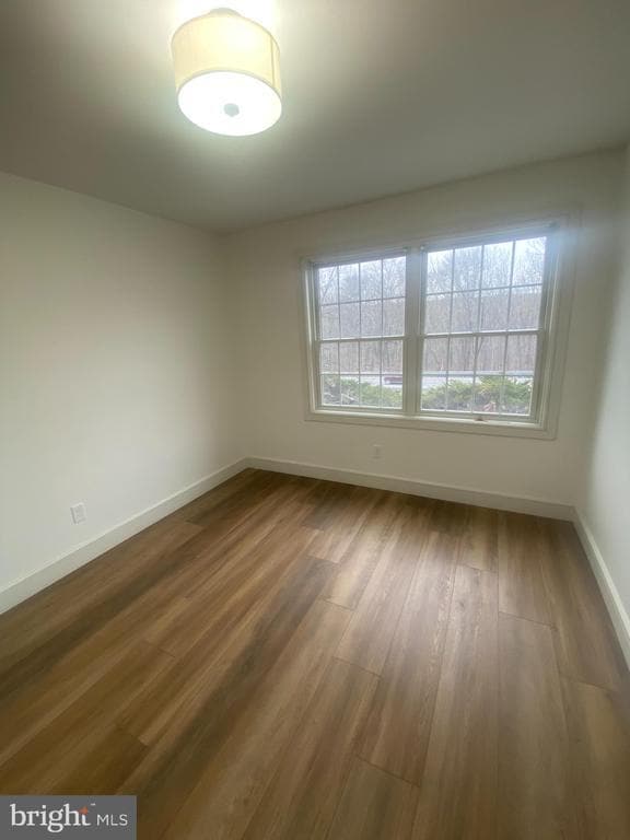 Photo - 1087 Mt Tom Rd Unit 203