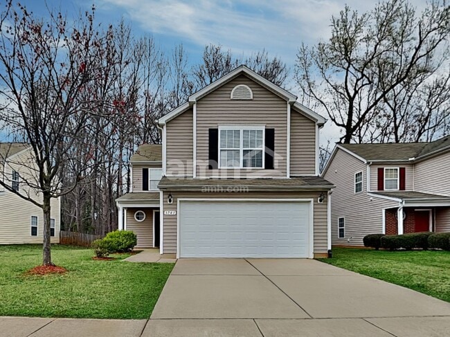 Building Photo - 3741 Horseshoe Farm St