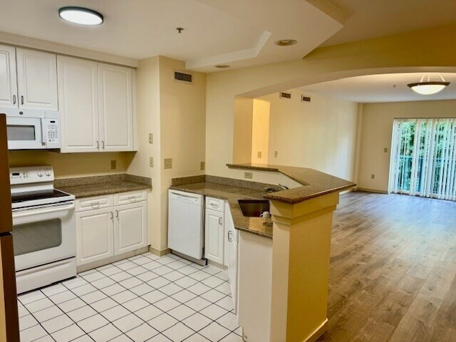 Photo - 175 Cottage St Unit 309