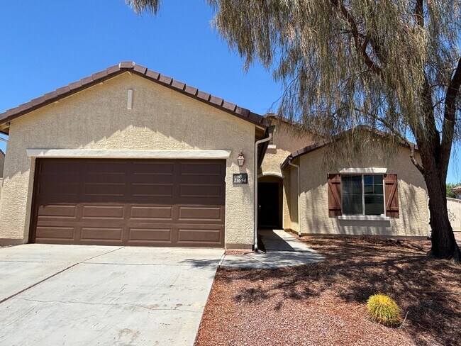Building Photo - 21654 E Frontier Rd