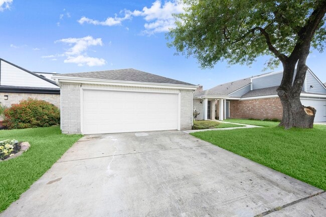 Photo - 11534 Willwood Dr