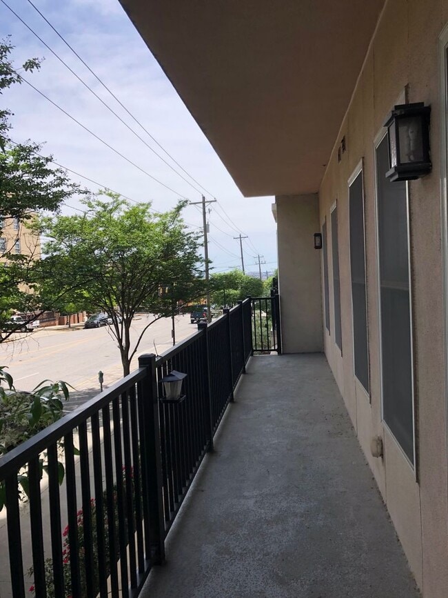 Photo - Luxury 2 Bedroom 2 Bath Near USC