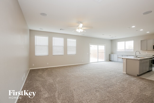 Photo - 4556 Amberley Ridge Ave