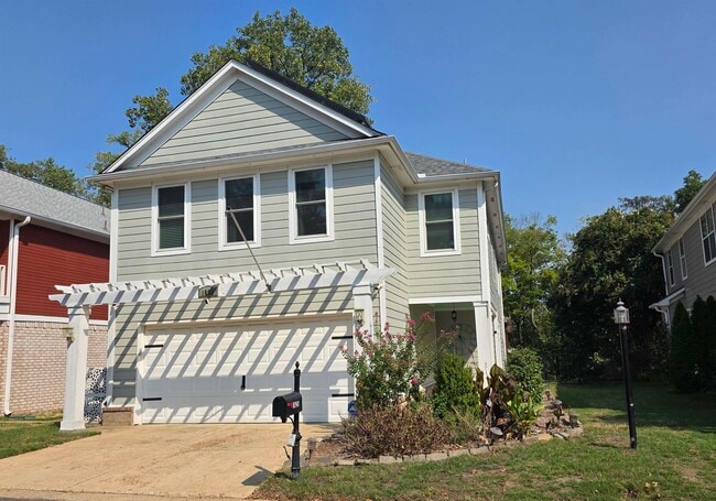 Photo - 1090 River Isle Dr