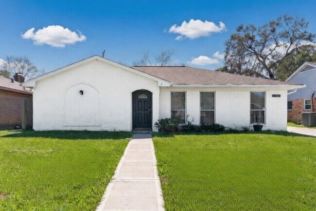 Photo - 11623 Rowan Ln