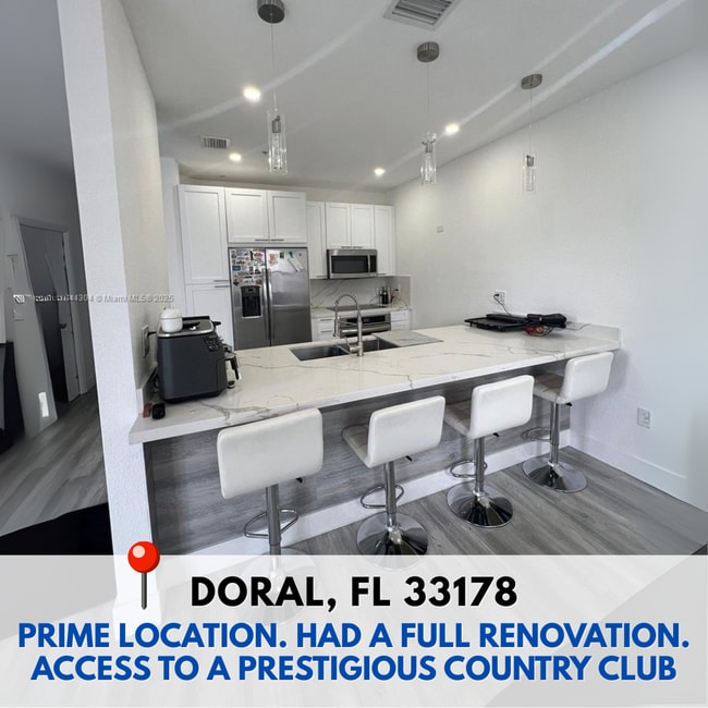 Building Photo - 10630 NW 88th St Unit 201 Rental