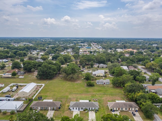 Photo - Spacious 3/2 Duplex in St. Cloud Located Close to Lakefront