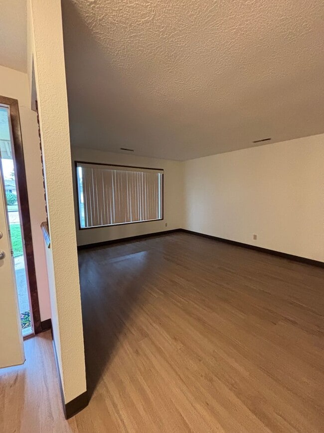 Photo - Charming 3-Bedroom 2 Bath Home in SE Salem